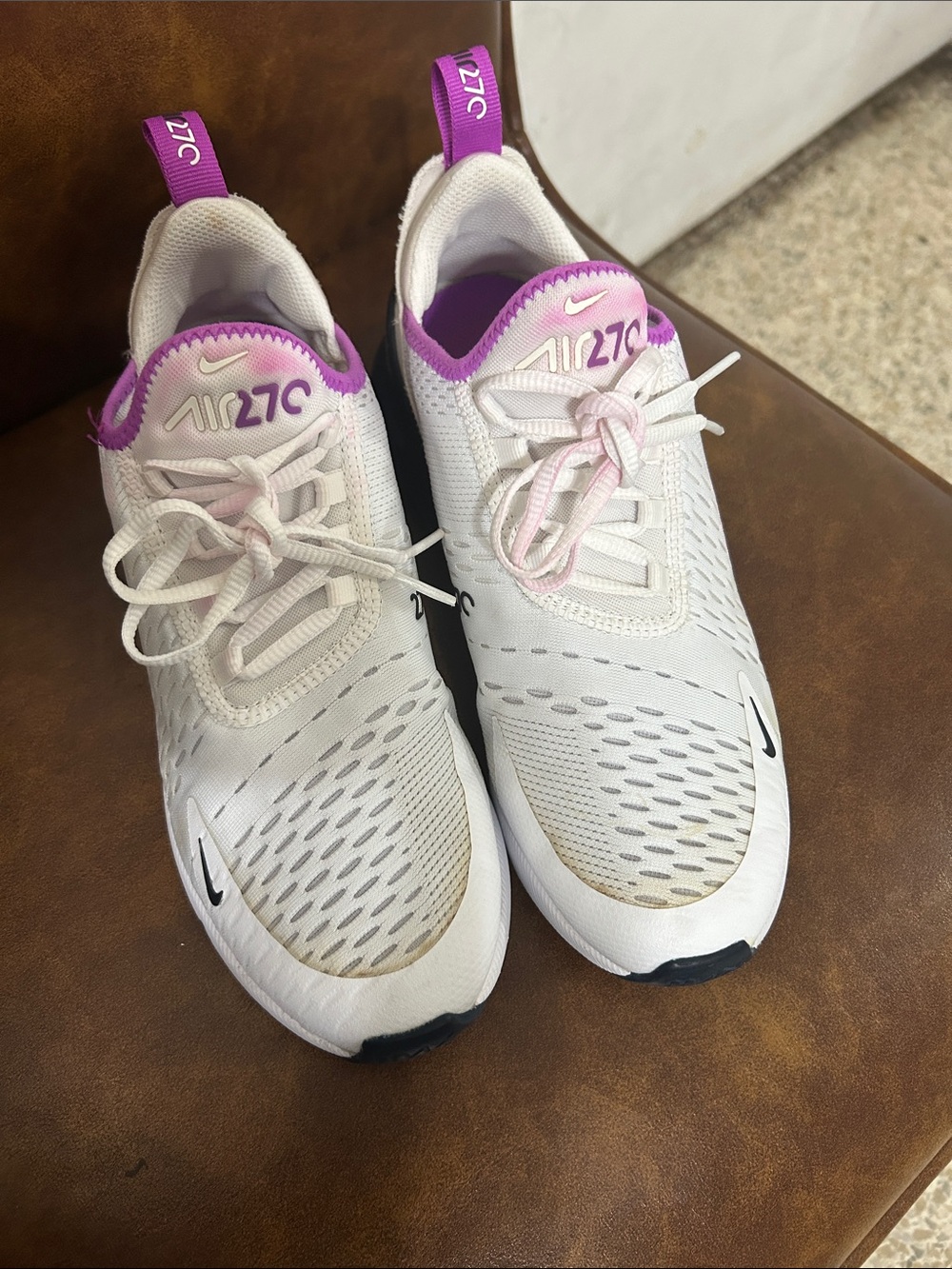 Nike Air 270 White with Purple Accents Sneakers